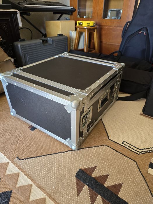 Soundcraft UI12 + Rack