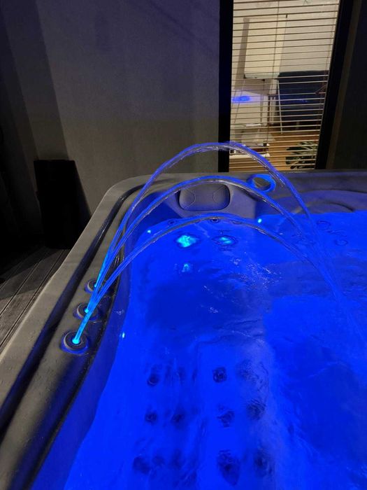 Całoroczne Jacuzzi Ogrodowe Montpellier Holenderskiej Marki