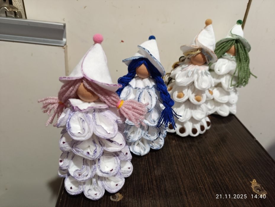 Очень красивые ватные куколки