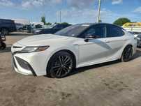 TOYOTA Camry XSE 2021