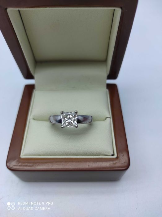 Pierścionek z brylantem 1.65 ct Unikat Hornemann r.14