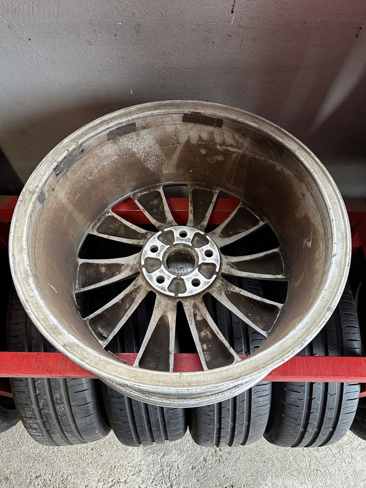 Alufelga 5x112 18 VW Passat CC Interlagos srebrna letnia lato