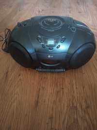 Radio plus CD marki LG