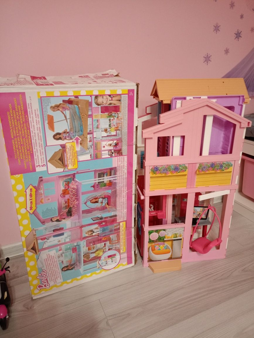 Zestaw domek Barbie samochody skuter lodziarnia lalki i akcesoria