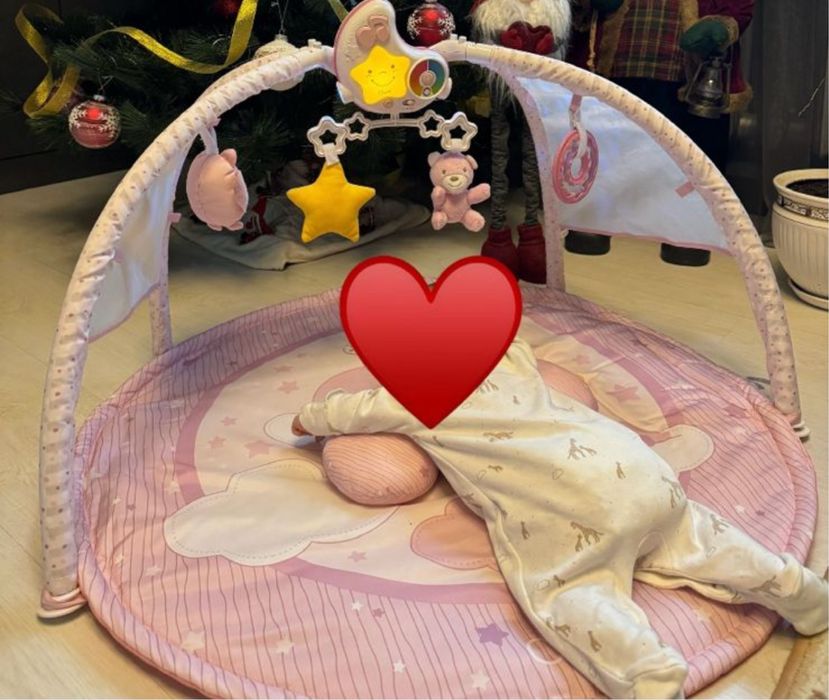 Продам розвиваючиі килимок chicco