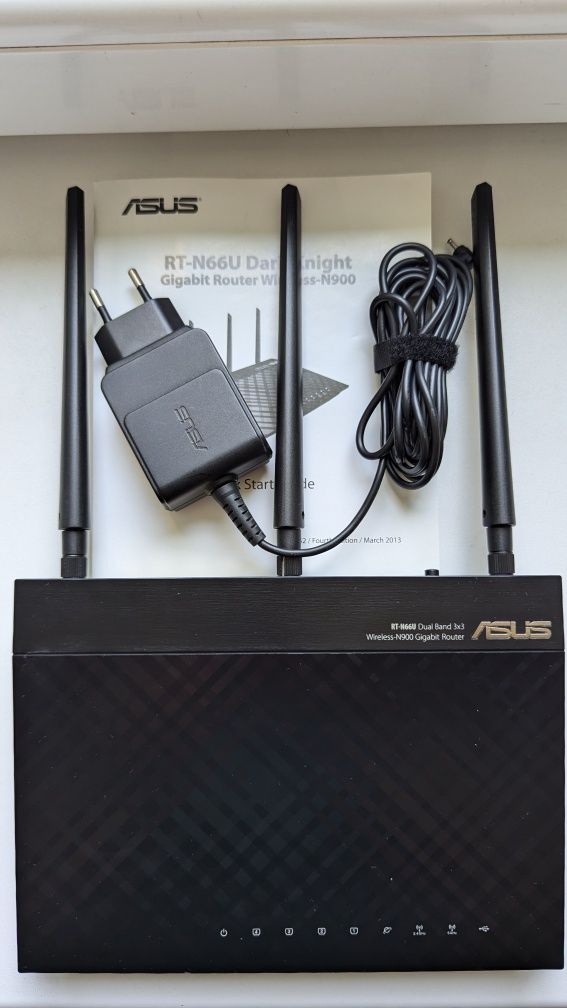 Роутер/маршрутизатор ASUS RT-N66U (2,4 та 5ГГц)