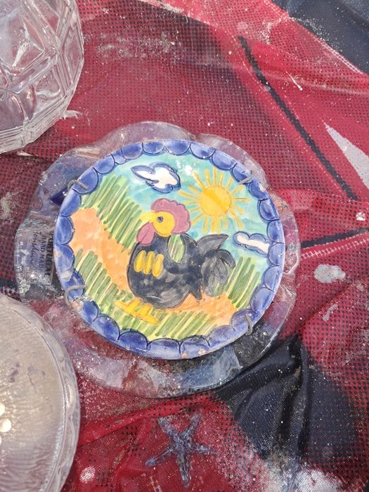 Pratinho de barro pintado a mão