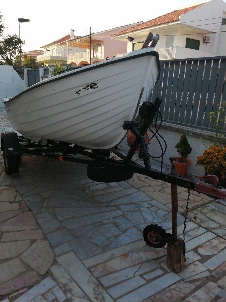 Barco fibramar 3.92m