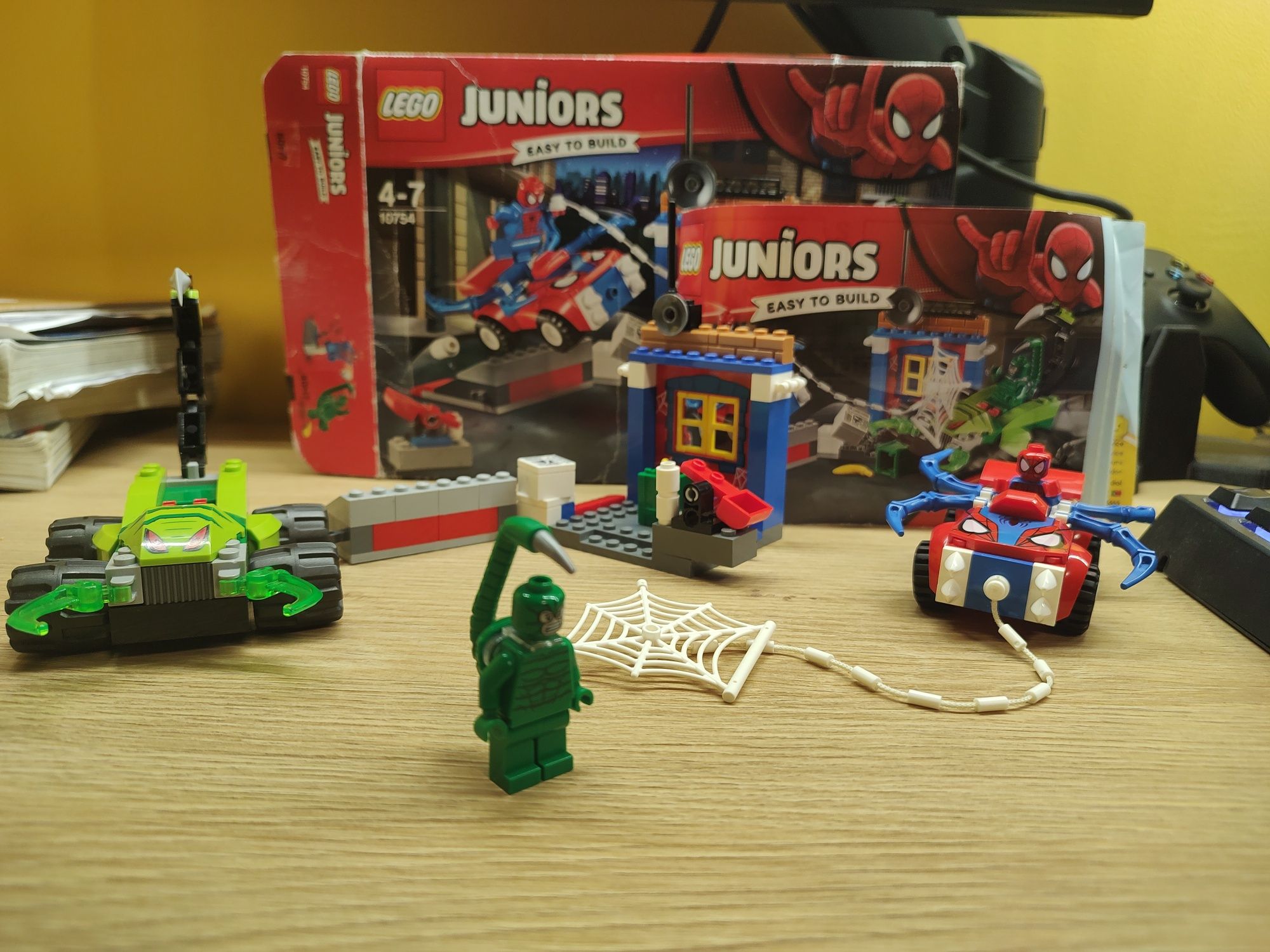 Lego marvel spider man 10754