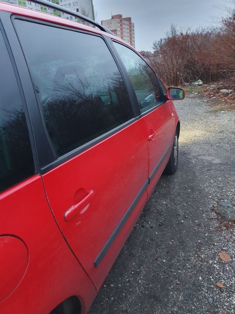Sprzedam Volkswagena Sharana