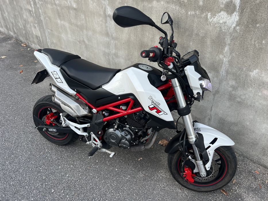 Benelli tnt 125