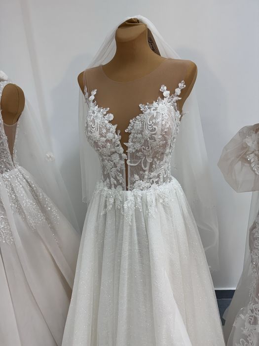 Nowa gorsetowa suknia ślubna z koronką brokatowy tiul  różne 34 36 38