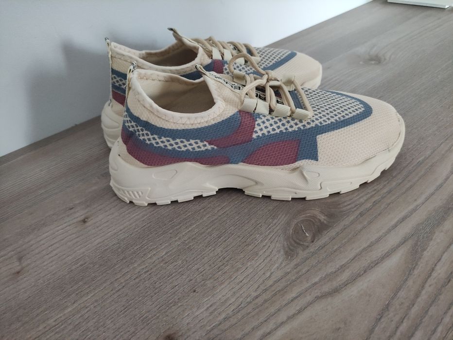 Sneakersy buty damskie wiosenne 38 38,5 39 24,5cm sportowe wiosna nowe