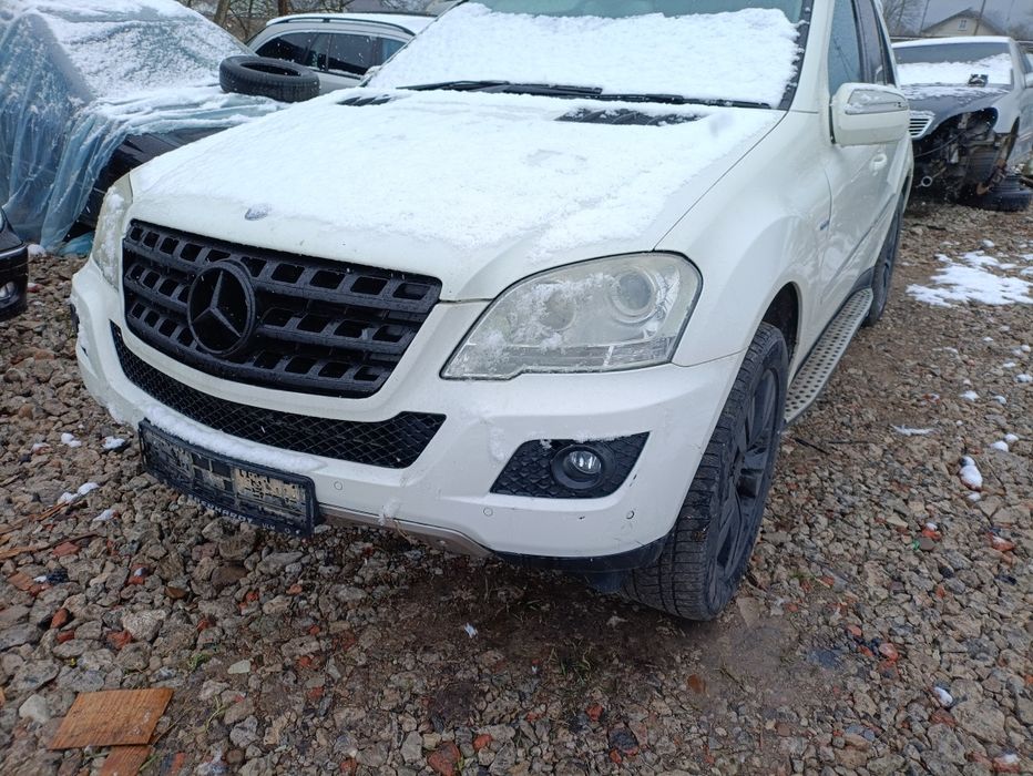 Кузов крила капот двері Mercedes ML 164. Розборка