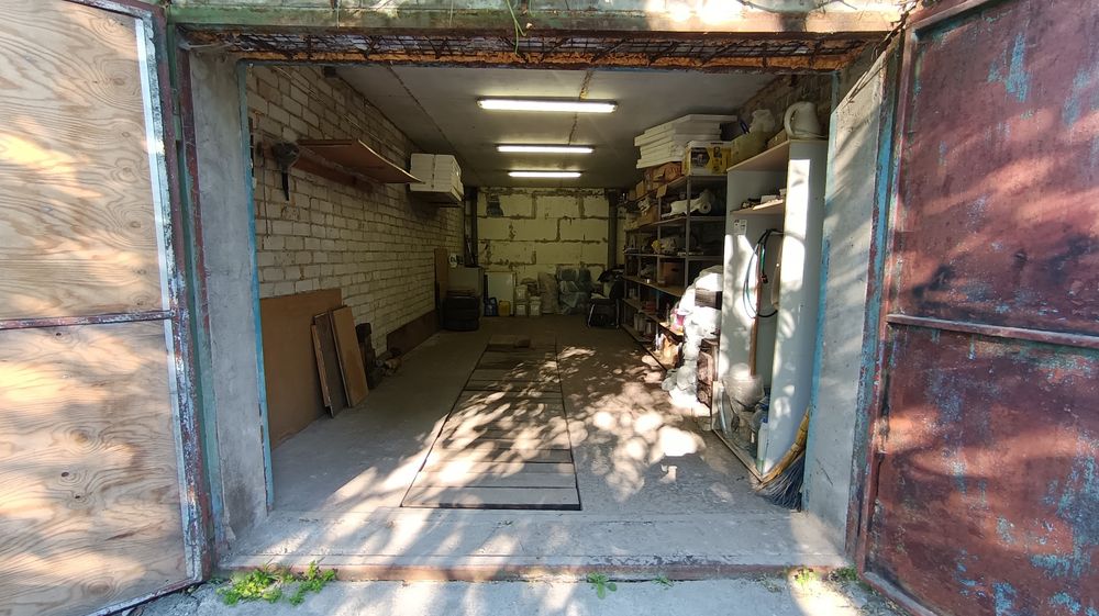 Продам гараж Тополь гк Южный