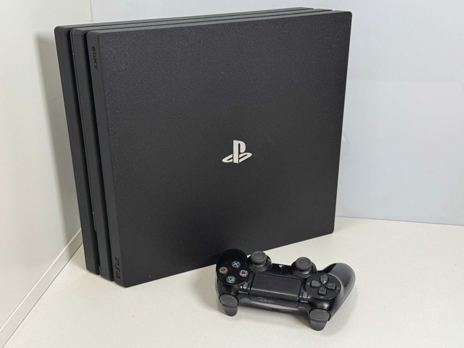 Konsola PlayStation 4 Pro PS4 1TB z Padem CUH-7216 Gwarancja