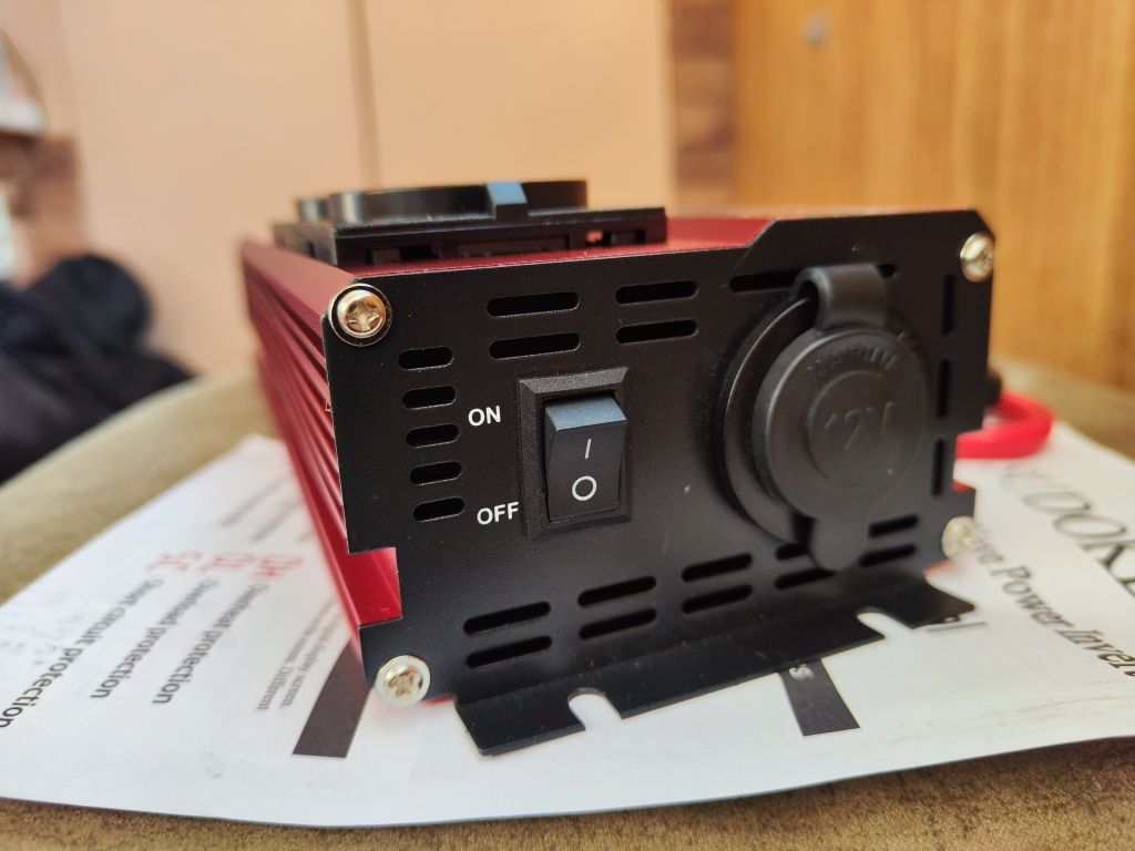 Инвертор Inverter Sudokeji DC 12V - AC 220V. USB*4