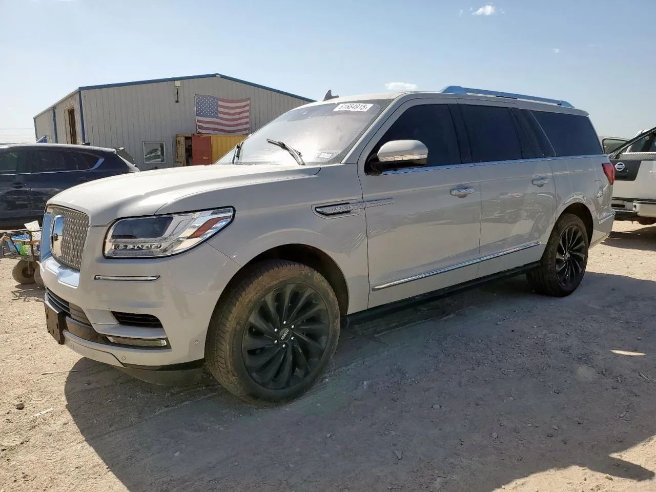 Lincoln Navigator Lincoln Navigator L kat. C bez B ciężarowy pow. 3,5 t