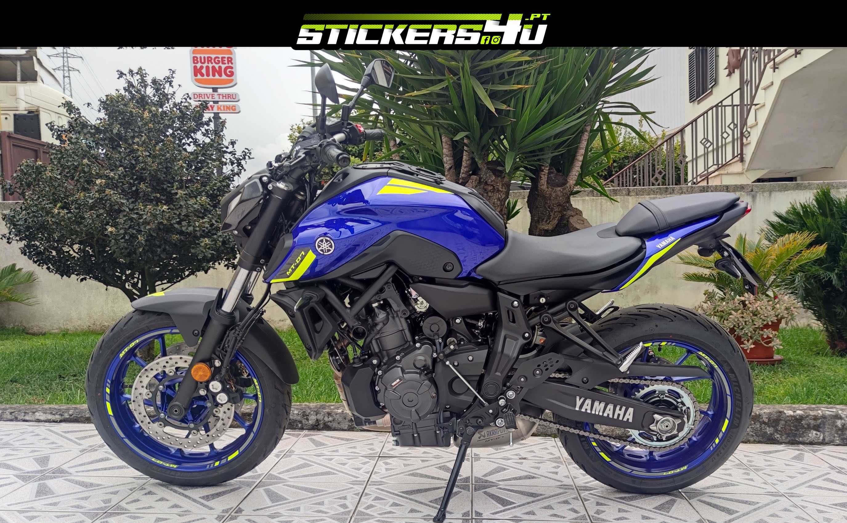 Autocolantes e personalizações Yamaha MT07/MT09/MT10, Tracer,etc