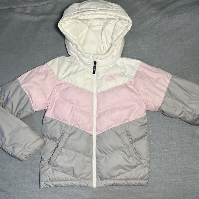 Куртка демисезонная nike 128 - 137 см