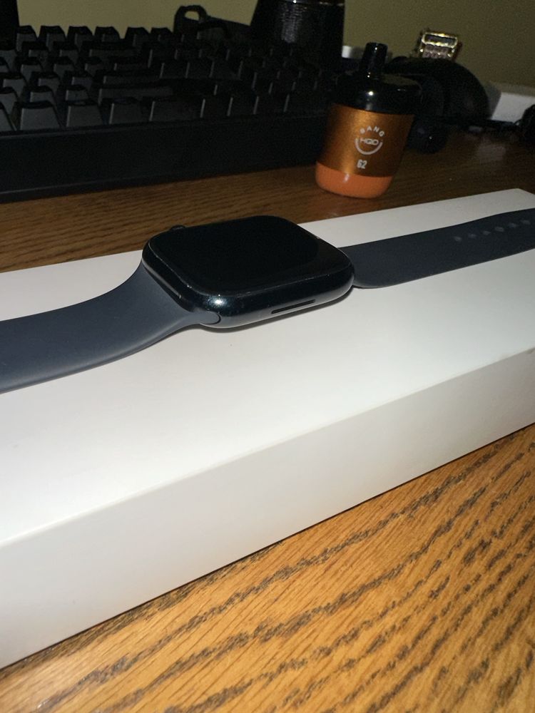 Apple Watch 7 45мм Midnight