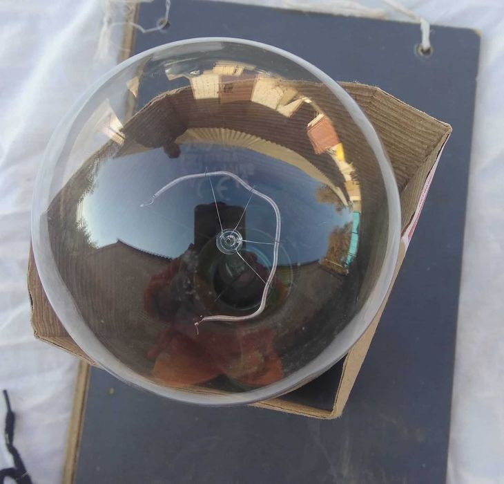 лампи розжарюв 220 в - (60 -100 -300- 500 )  , 12-36 в-40-60Вт .Патрон