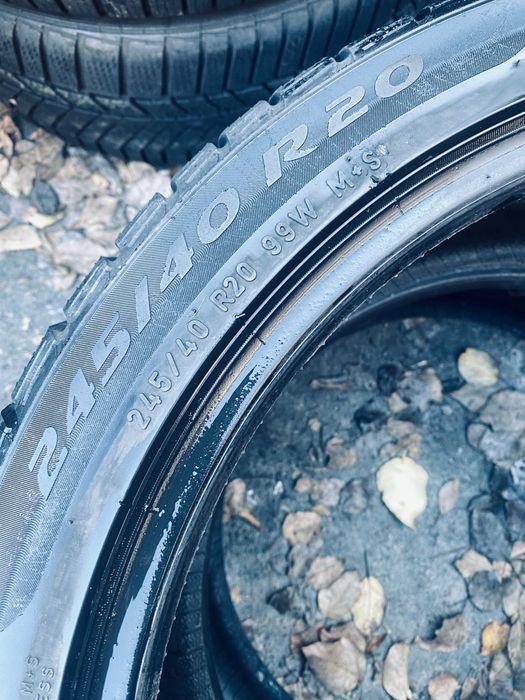 245 40 20 Pirelli Sorrozero 3 85% Зима 2023