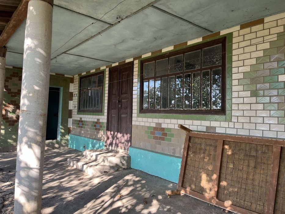 Продам великий будинок