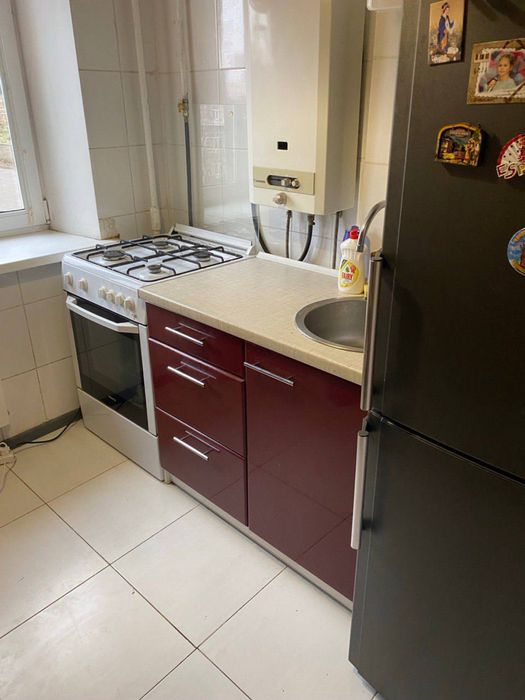 Продам 3к ул Вернадского Крутогоорный спуск