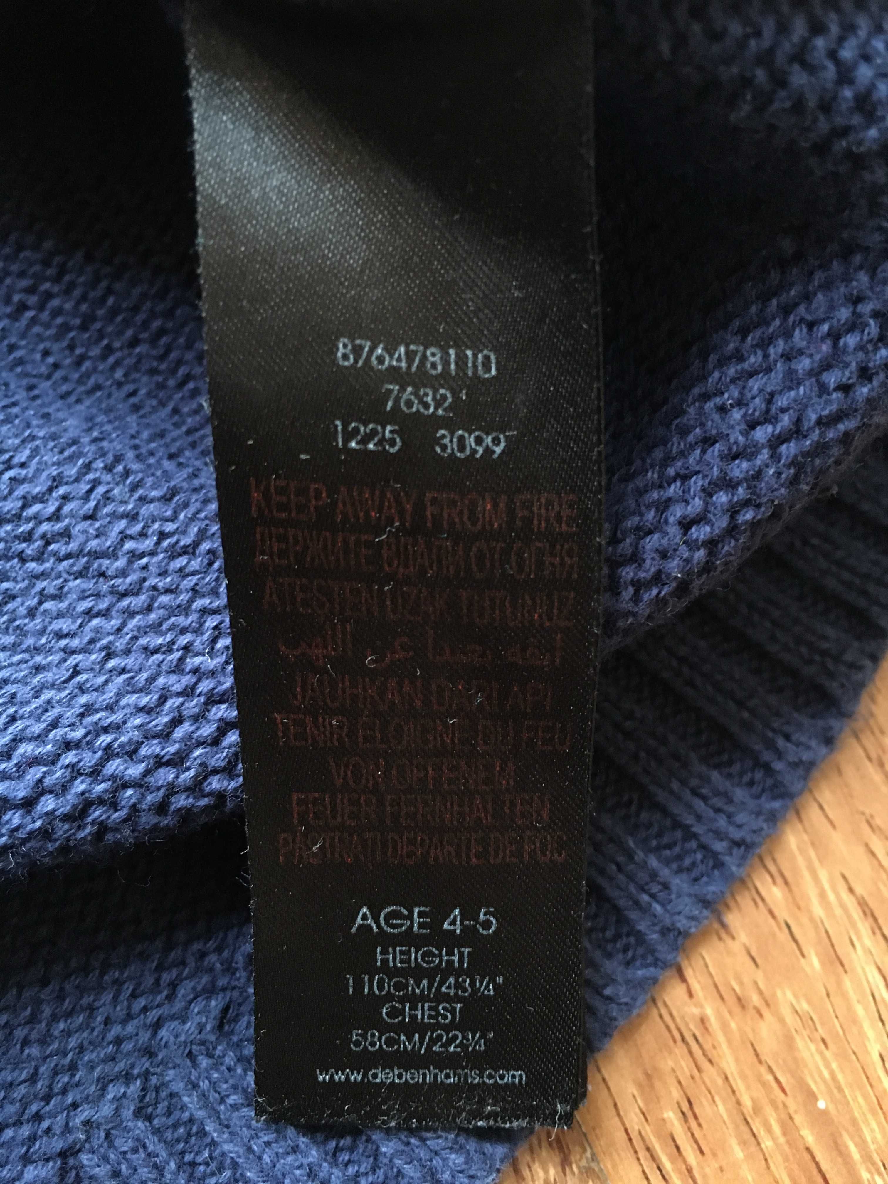 Zimowy długi sweter z misiem w nausznikach r. 110-116stan bdb BlueZoo