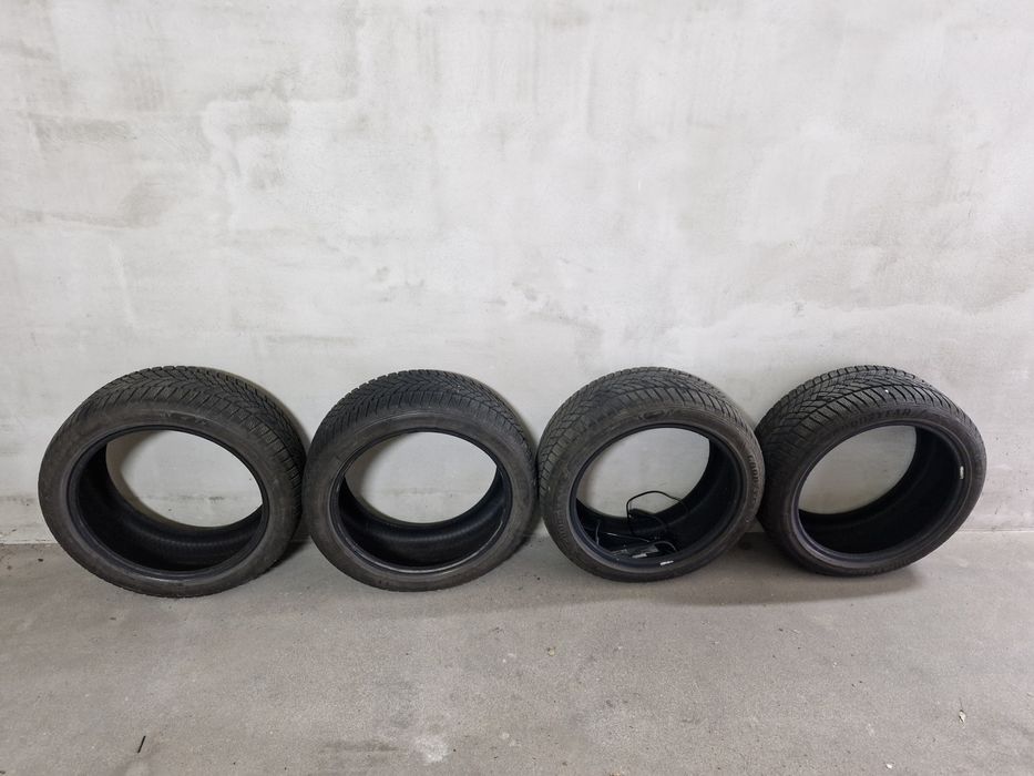 Goodyear 17 cali opona zimowa