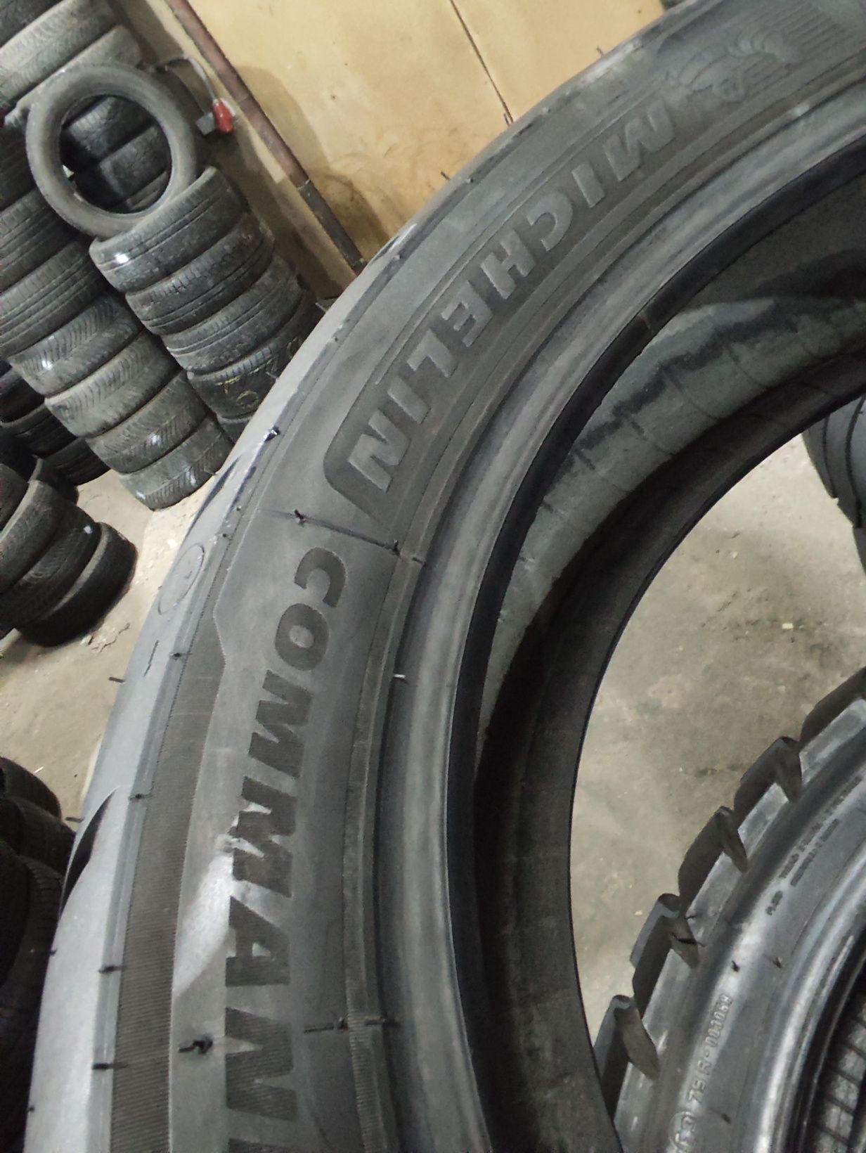 Шина мото 180/65 b16 81H Michelin comander 3 turing (Harley Davidson)