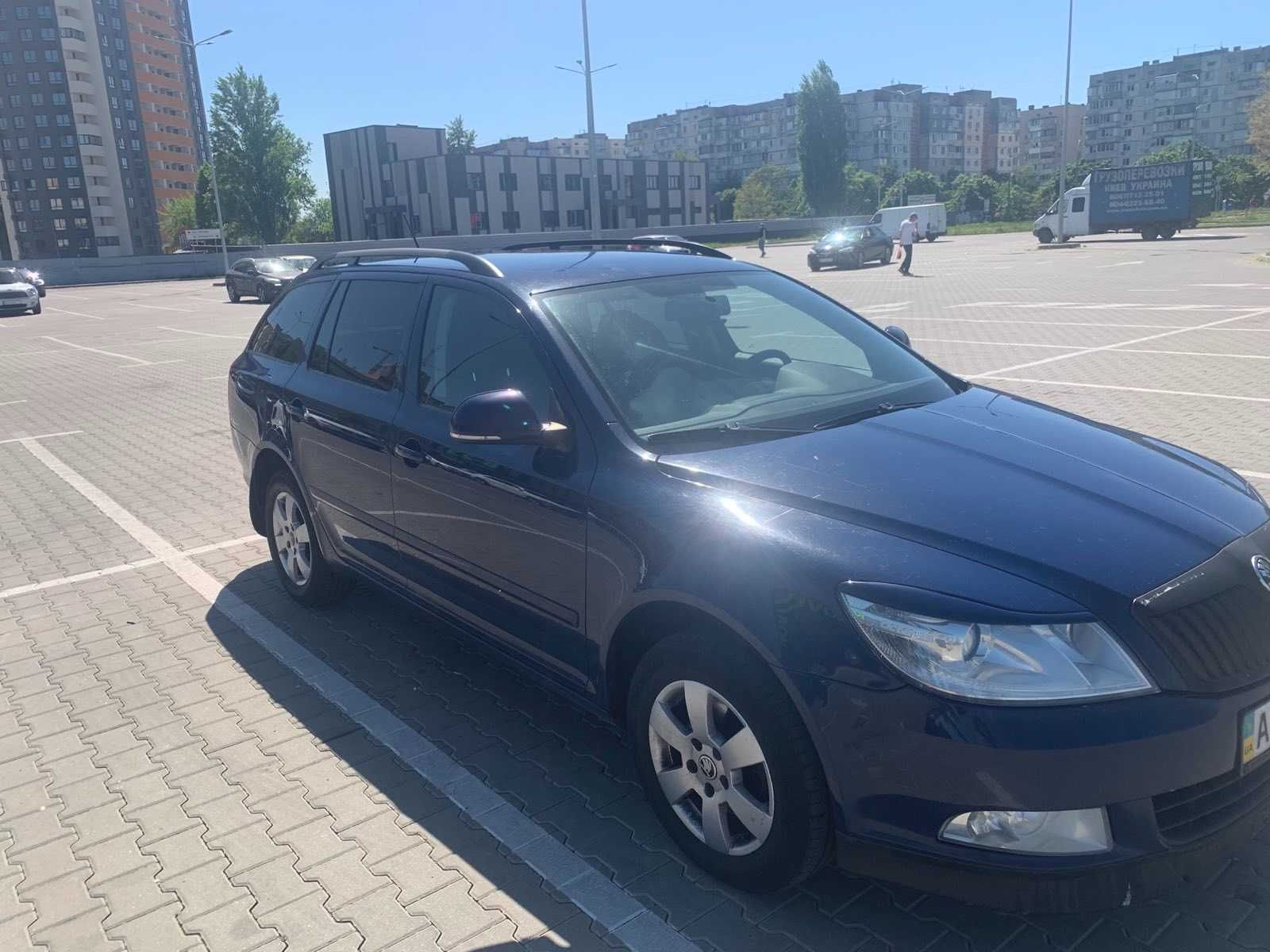 Skoda Octavia A5 FL 2011 1.8tsi MT Elegance