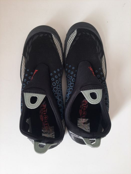 Buty chłopięce do wody rozm. 37