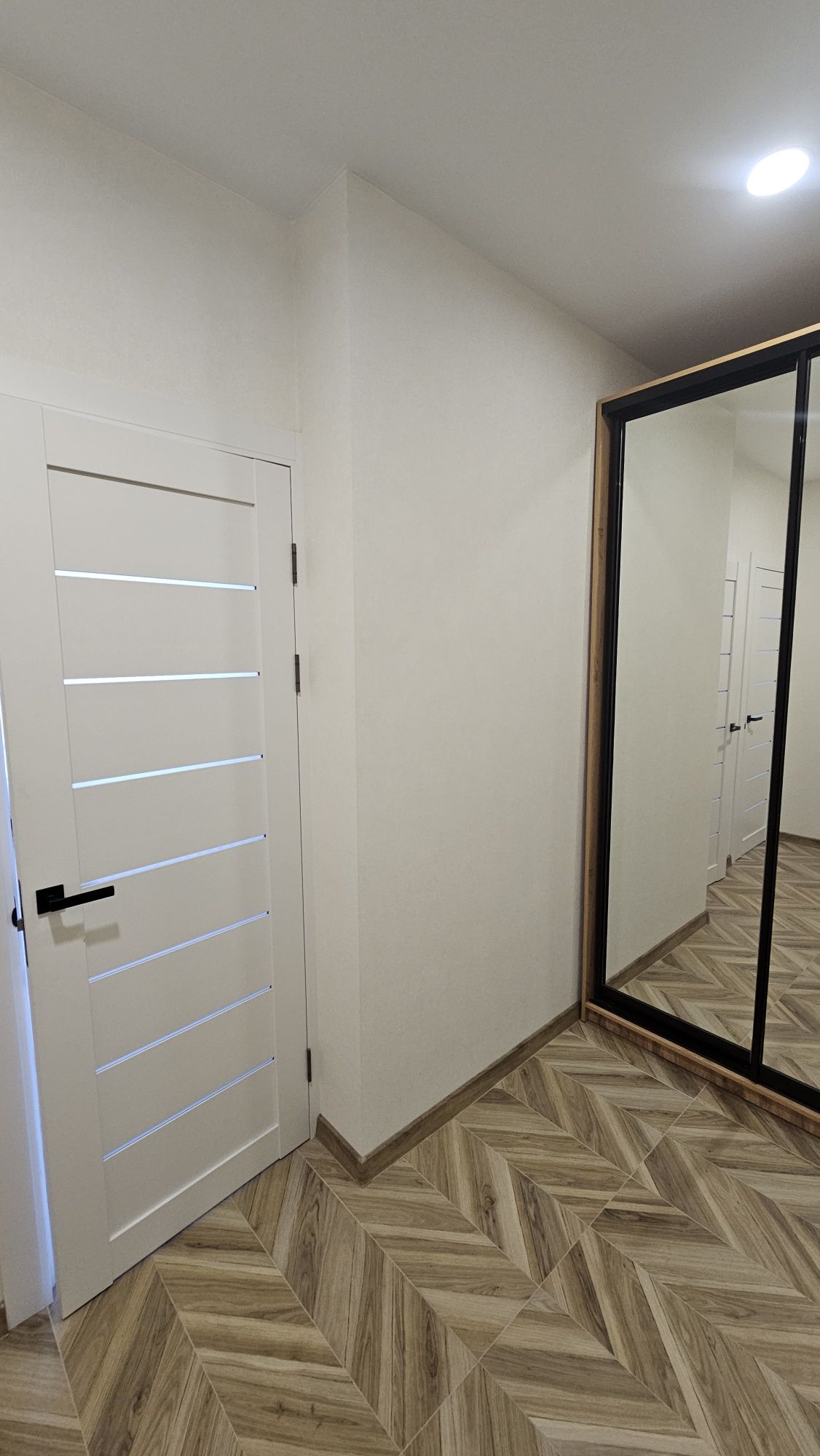 ЖК Чехов Парк! Центральний парк! Квартира з ремонтом!