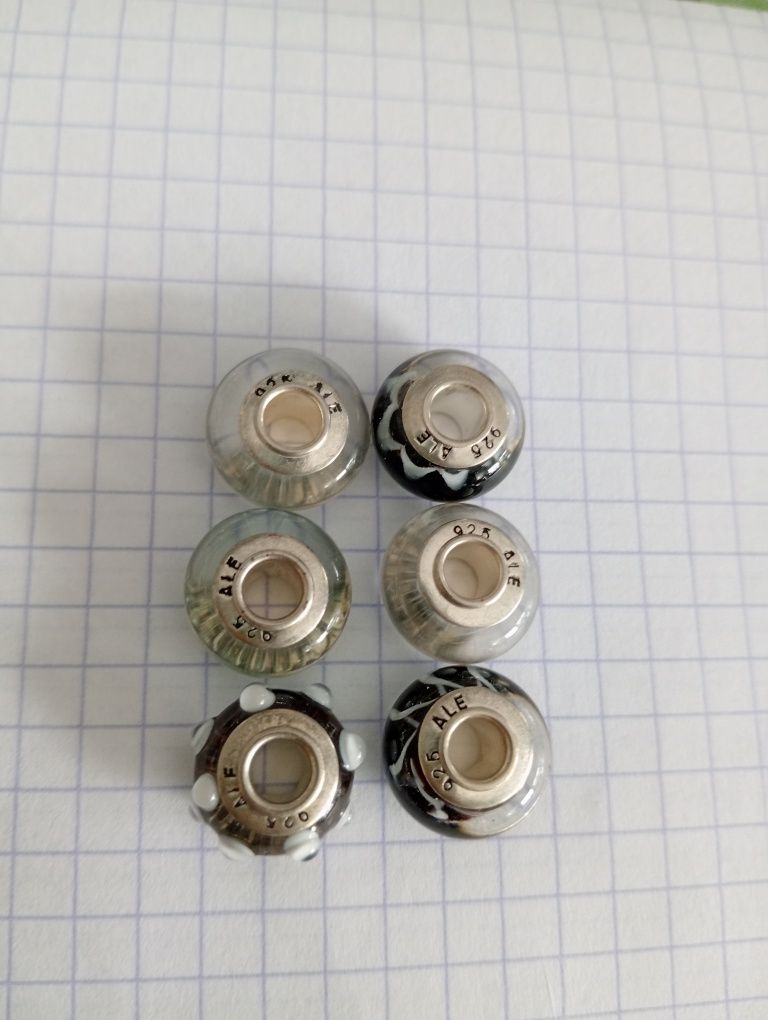 Charmsy Pandora 6szt