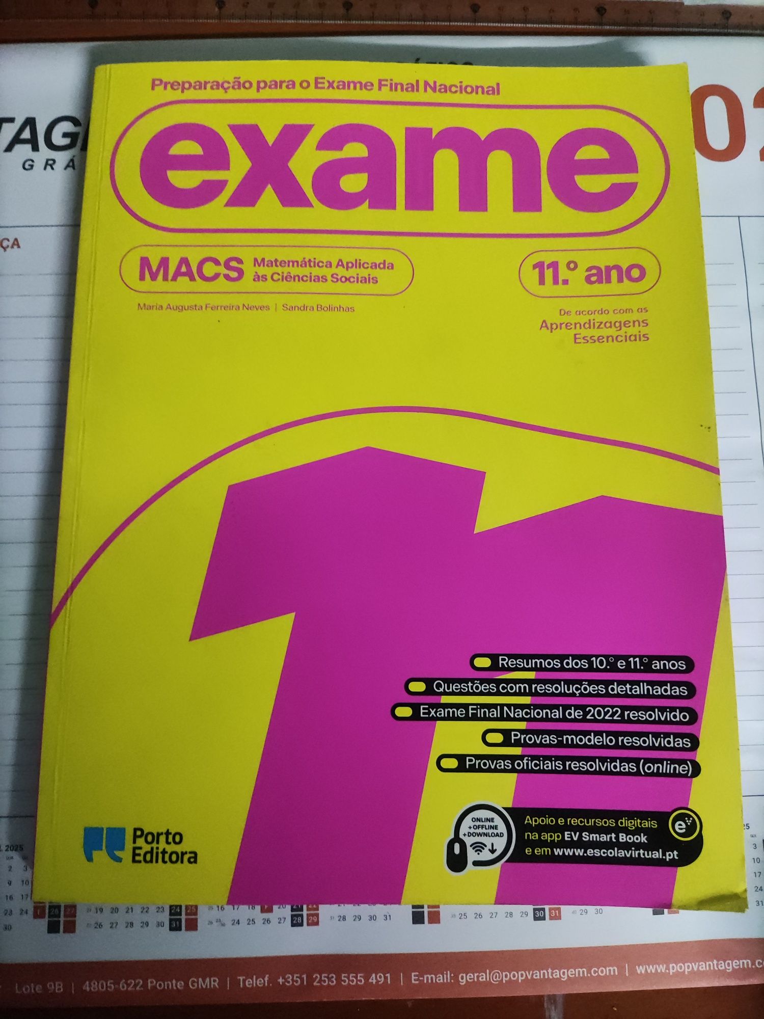 Livro preparação para exame nacional MACS 11 ano