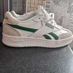 Кросівки Reebok  .