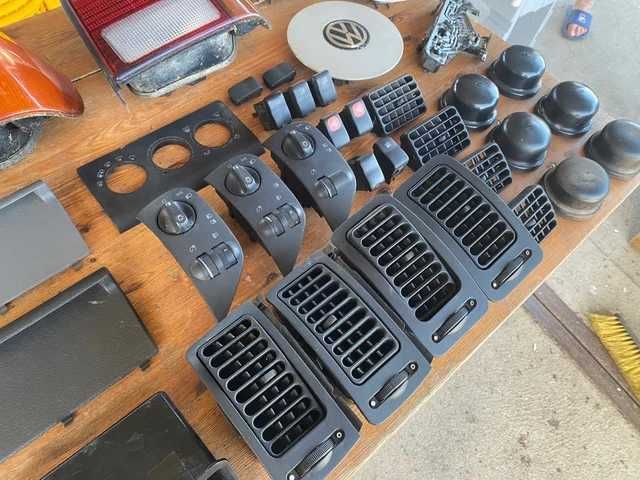 Peças Volkswagen Polo 6n1 GTI/D/SDI, Faróis/Farolins, Tampões |USADO