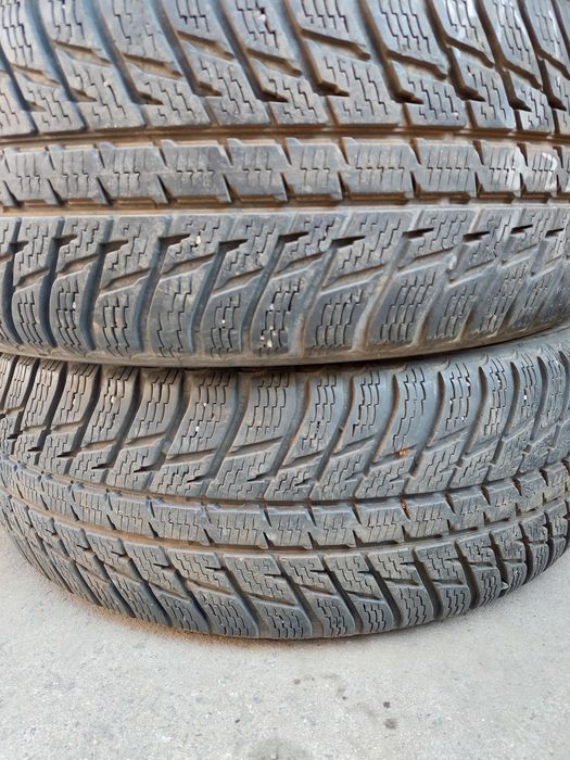 Зима. 235/60/17. Нокиан. Комплект, Резина, Шины.