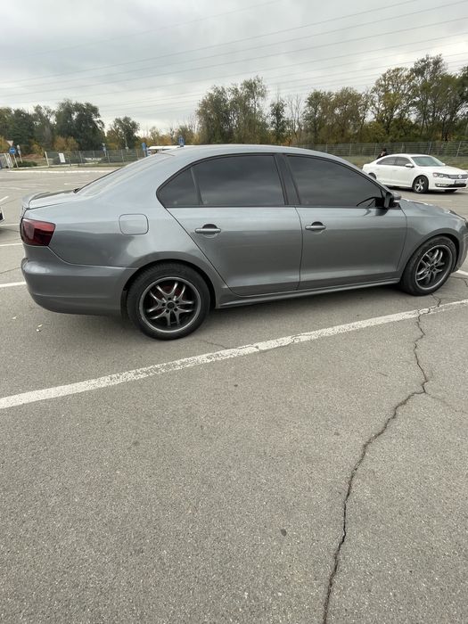 Продам Volkswagen jetta 6
