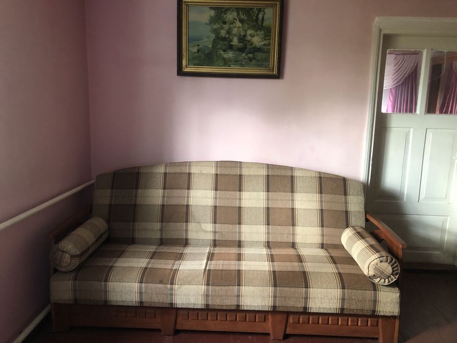 Продам диван,два крісла і тумбочка