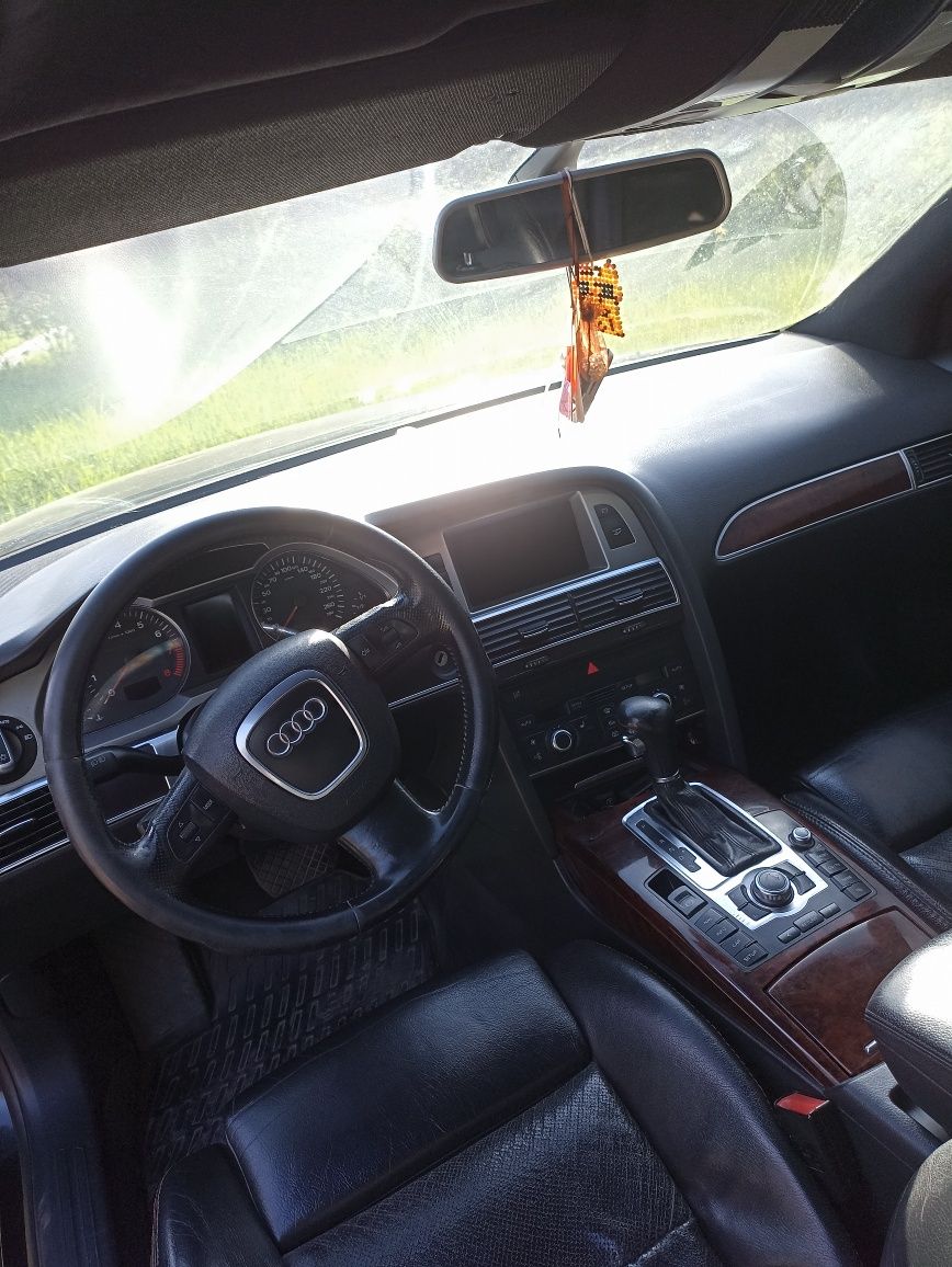 Audi A6 C6     .