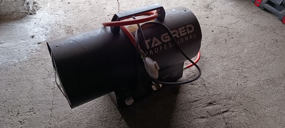 Nagrzewnica gazowa dmuchawa z termostatem 30kW LCD