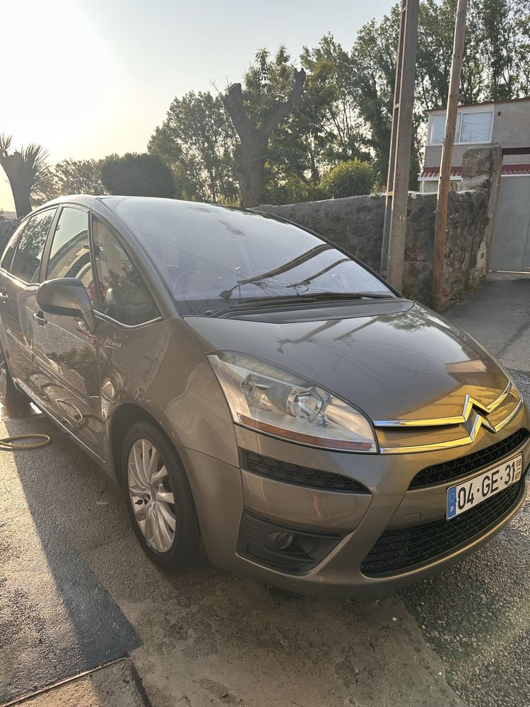 Citroen C4 picasso, aceito retomas, em excelente estado