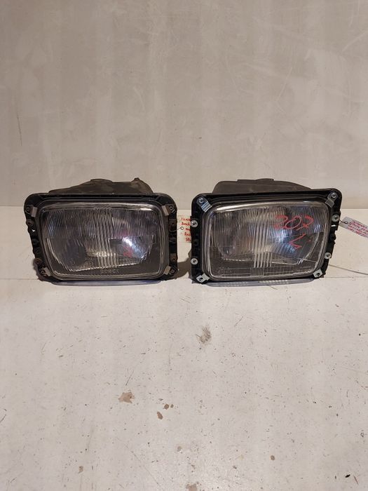 Mercedes 207 lampa przednia prawa lewa reflektor prawy lewy