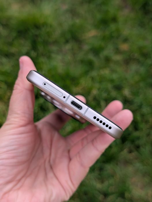 Honor magic 8 pro (16/512 200мп 2025 7200 мАч Snapdragon 8 gen elite5)