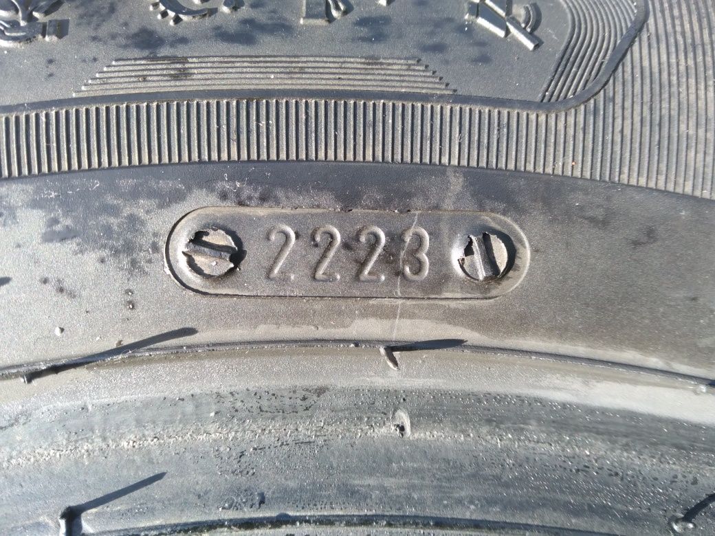 Продам нову ЛІТНЮ резину Львів 175/70 R13