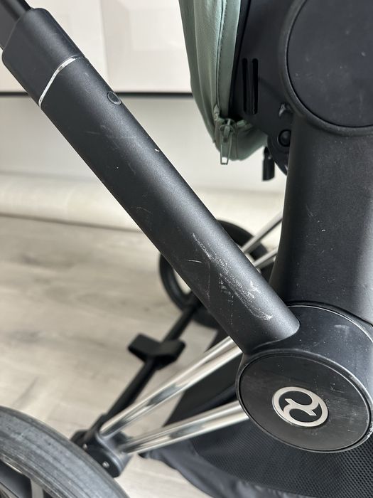 Прогулянкова коляска Cybex Priam 2023-2024