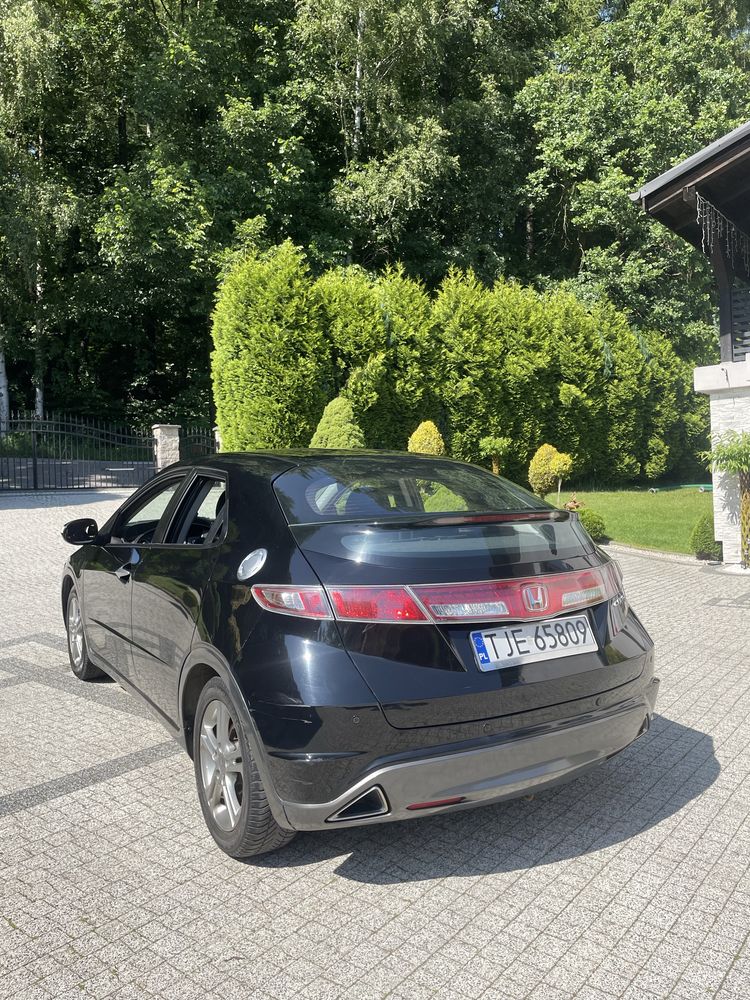 Honda civic ufo 1.4 vtec 2011 od kobiety